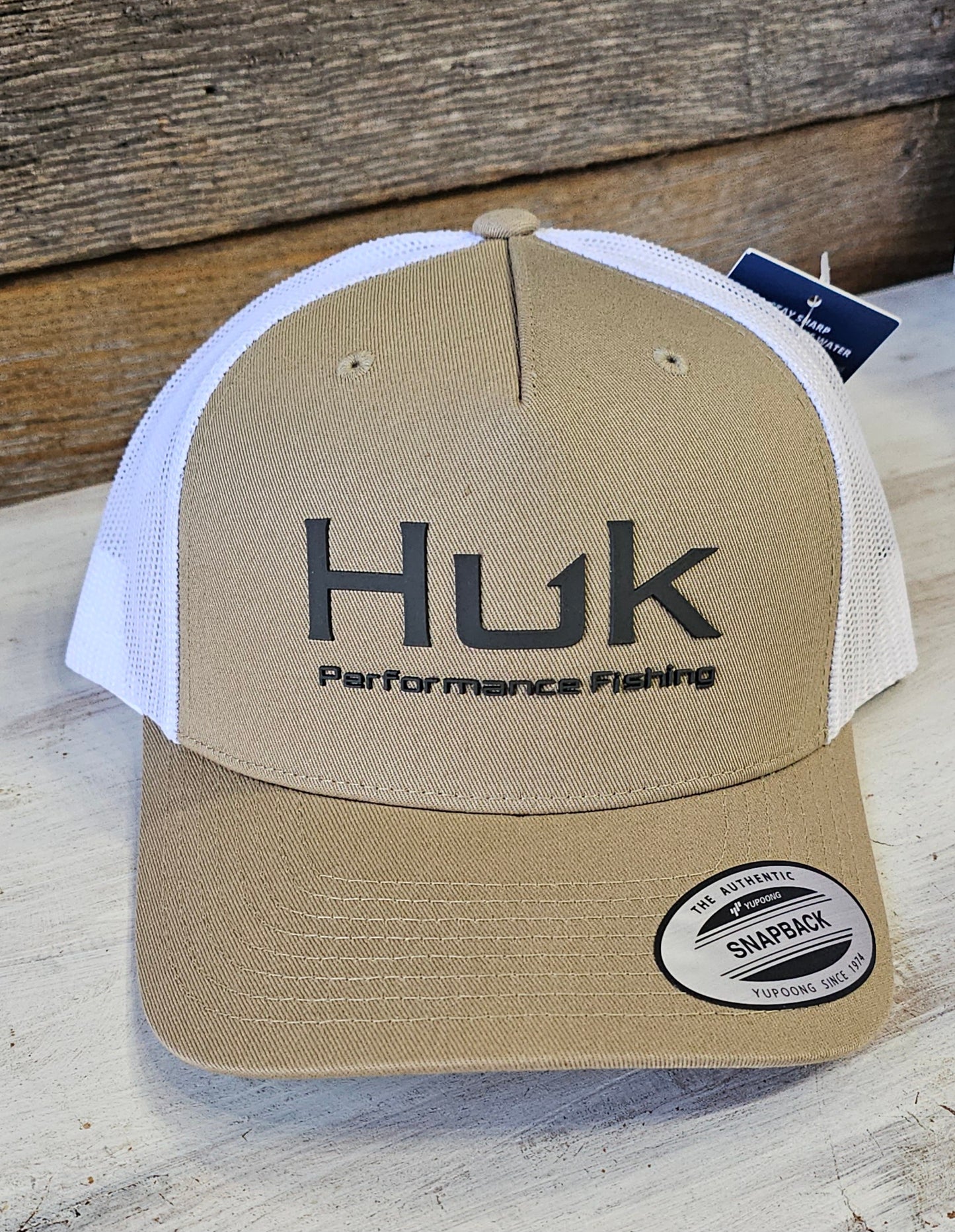 HUK PERFORMANCE FISHING TRUCKER CAP
