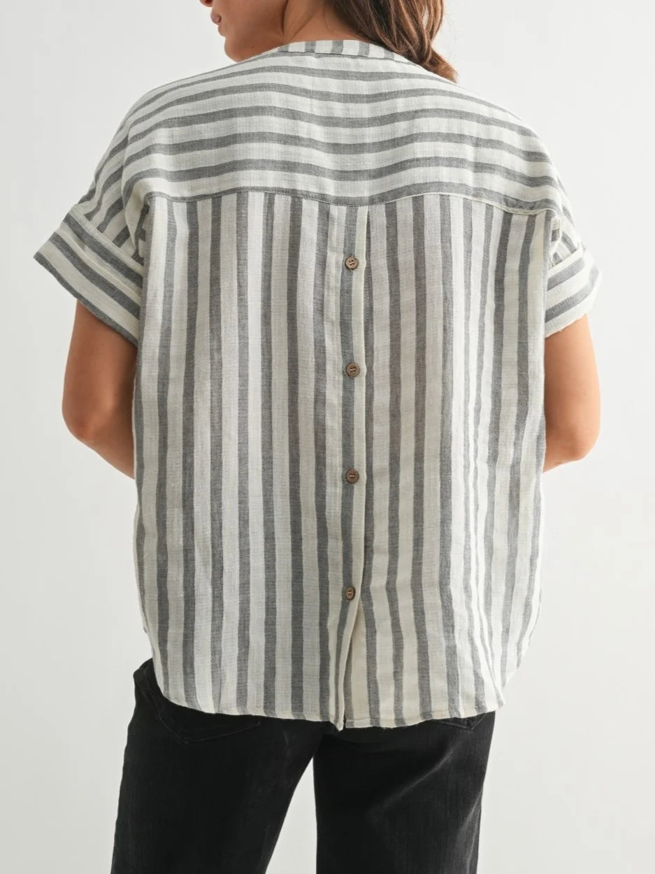 FUN2FUN TOP WITH BACK BUTTONS