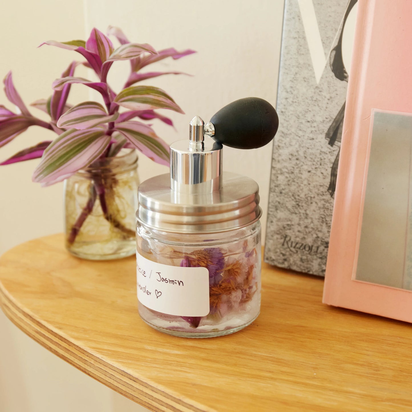 HUCKLEBERRY MAKE YOUR OWN PERFUME