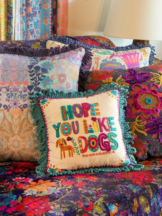 TUFTED BOHO PILLOW LIKE DOGS